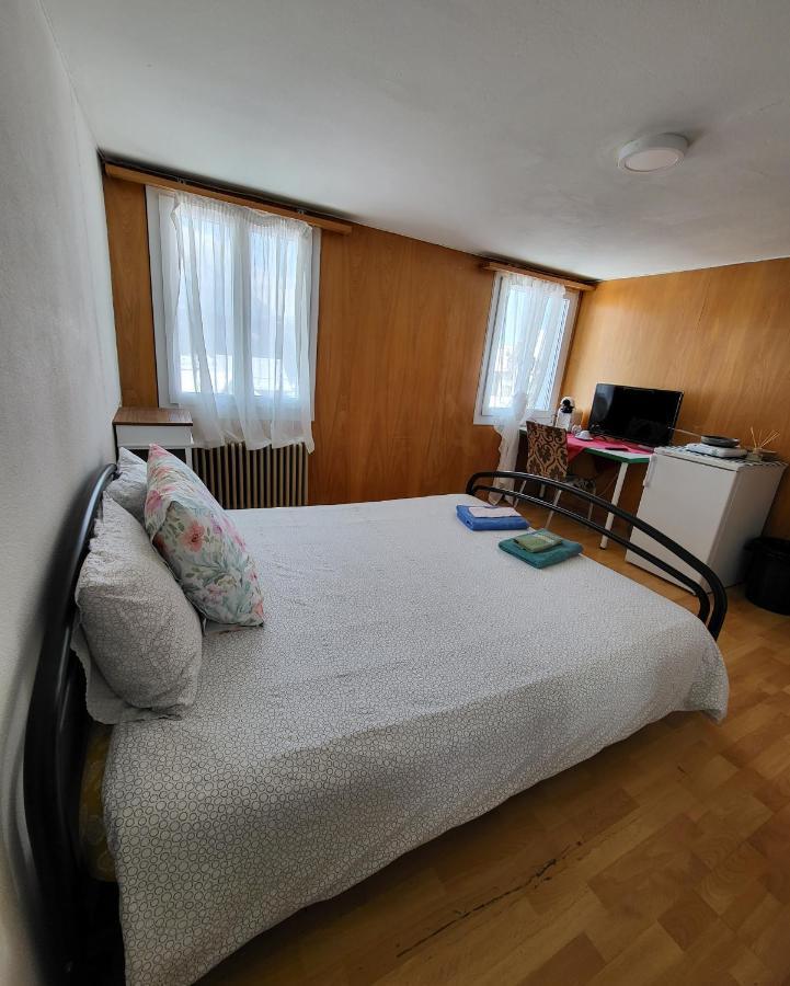 Buongustaio1 Zimmer mit ensuite T&B Morschach Extérieur photo